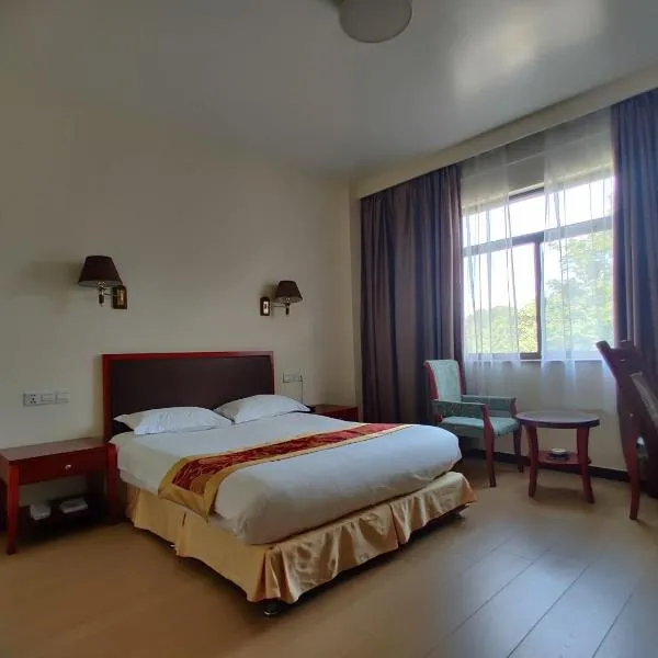 Soluxe Club International Hotel, hotel in Nairobi