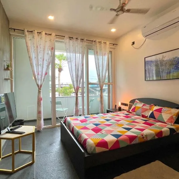 Six Boutique Collection, hotel in Mannārgudi