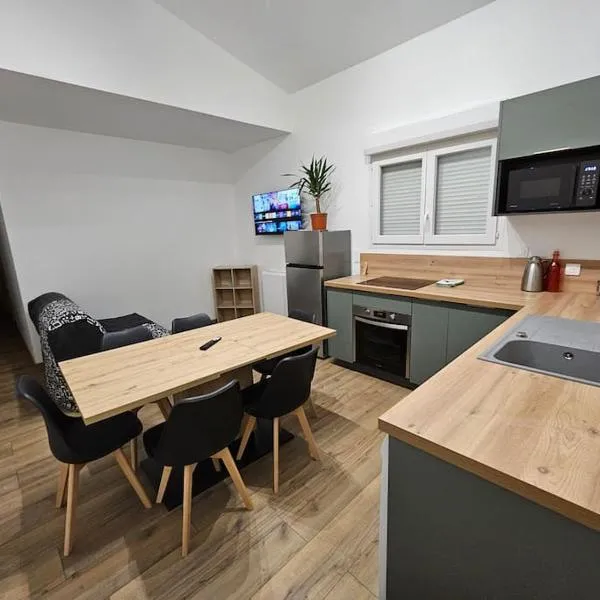 Logement neuf Parking privé Direct RN4 Netflix, hotel v mestu Pagny-sur-Meuse