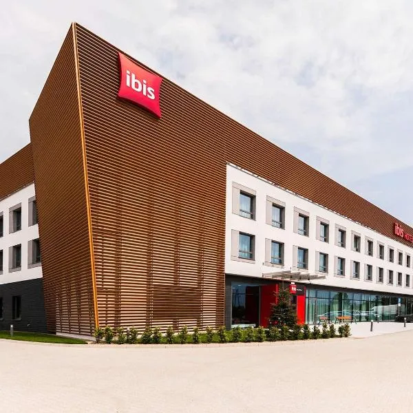 Ibis Poznan Polnoc, hotel in Suchy Las