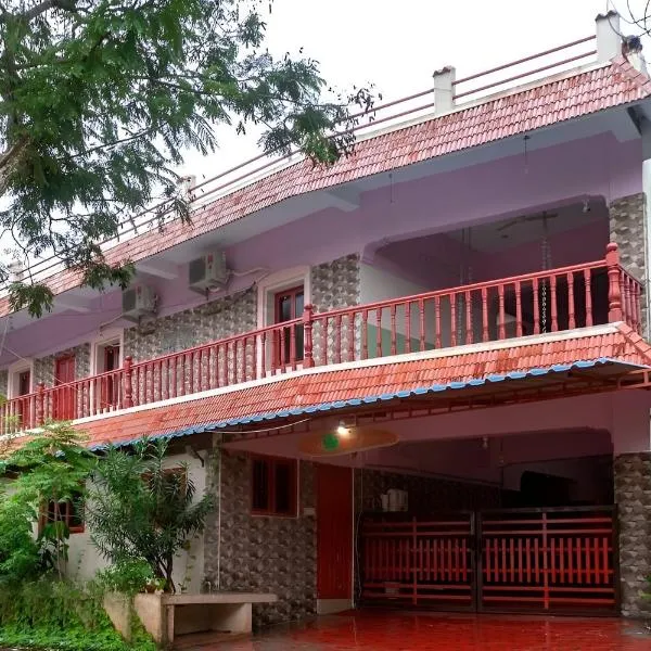 AURO GUEST HOUSE, hotel v destinaci Auroville
