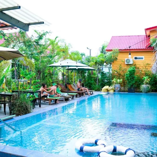 Yellow Star Hostel, hotel v destinaci Kampot