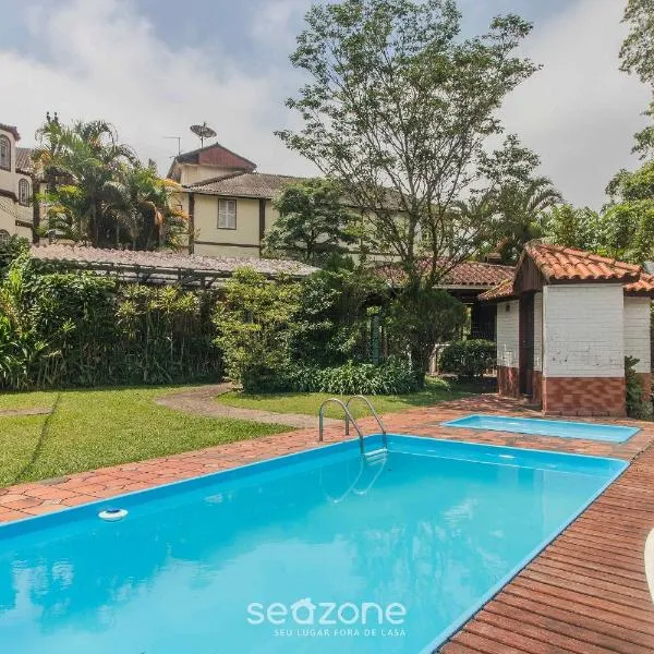 Estúdio completo em Petrópolis MOC0210, ξενοδοχείο σε Meio do Serra