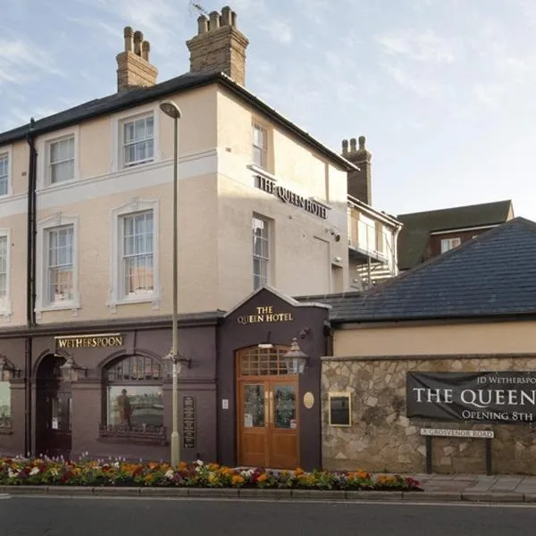 The Queen Hotel Wetherspoon, hotel in Crondall