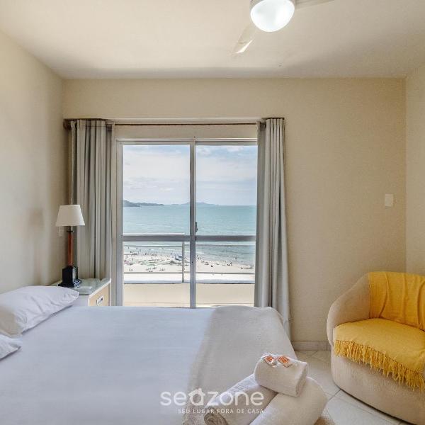 Apto 3Q pé na areia com vista mar CET802