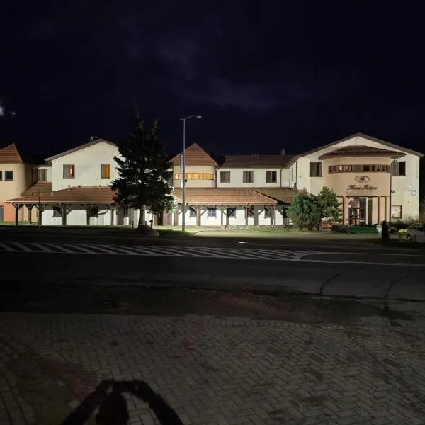 Belfort- Łomża, hotel v destinaci Lomže