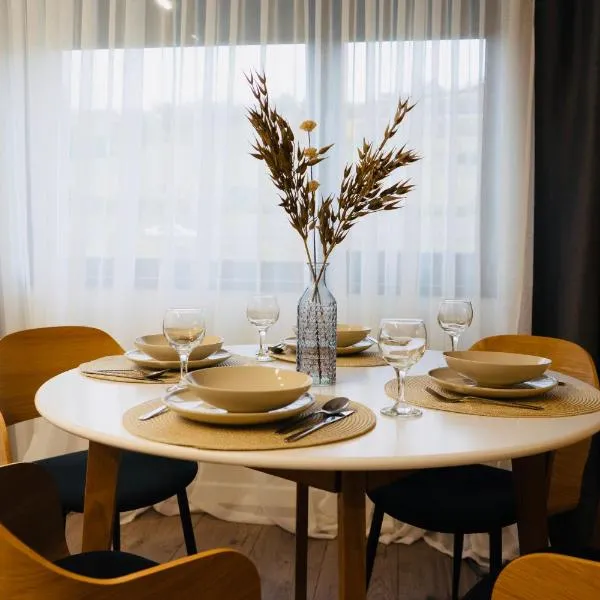 Aqua Lily Residence, hotel v mestu Oradea