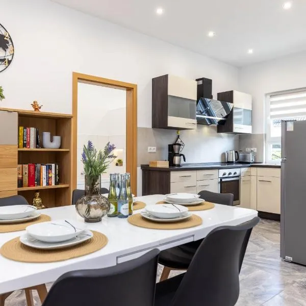 Rheinland Apartments - Stilvolle, moderne Unterkunft mit kostenfreiem WLAN und Parkplatz, hotel en Andernach