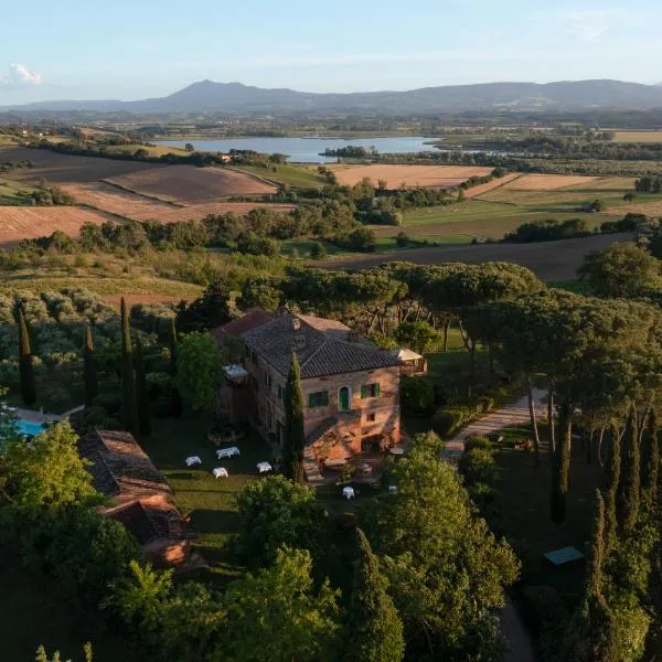 Villa Cozzano, hotel Pozzuolóban