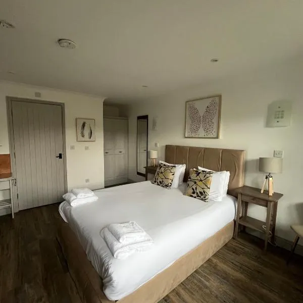 Pine, Country chalet located in Pegsdon, hotel a Hexton