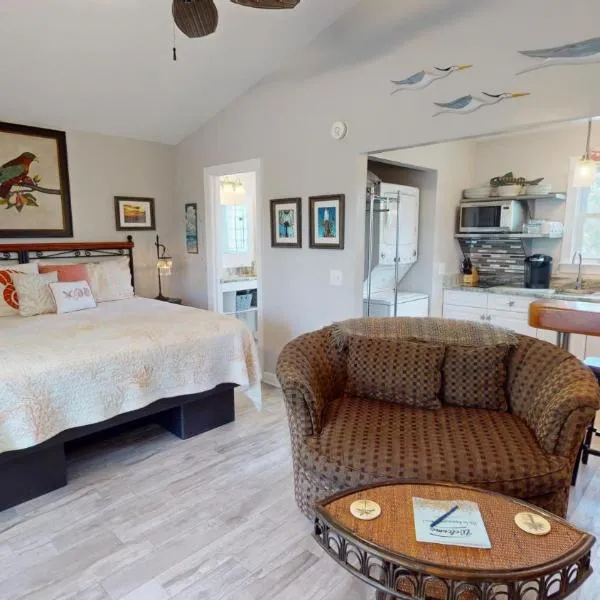 Zabana Cottage by Tybee Vacation Rentals, hotel u gradu 'Tybee Island'