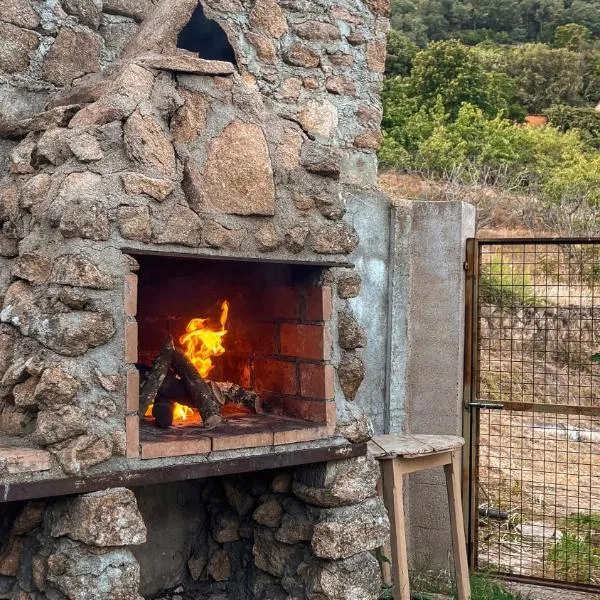 Viesnīca Villa del Jerte pilsētā Eltorno