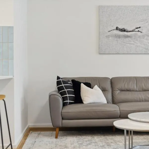 Central Escape 2 Bedroom Apartment with Courtyard, hotel en Perth