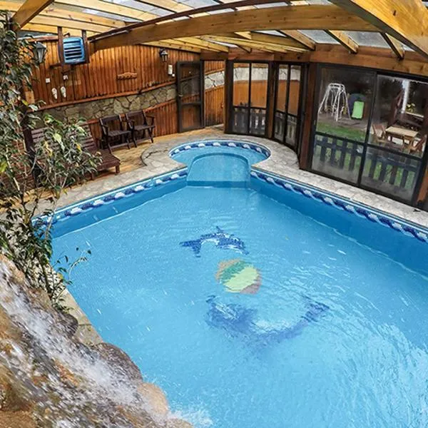 Cabañas Antuken - Piscina Cubierta -, hotel in San Martín de los Andes