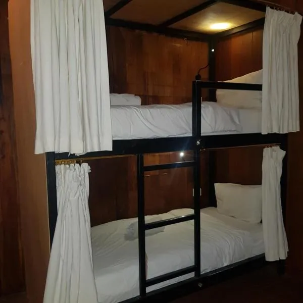 The Moon House for Entrepreneurs, hotel di Dalung