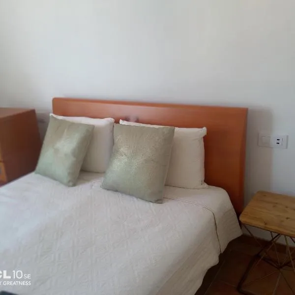 Playa Oliva con vista al mar y con piscina – hotel w mieście Oliva