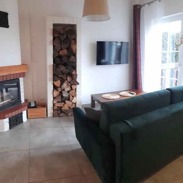 Wysokie Łąki domki w górach, hotelli kohteessa Kowary