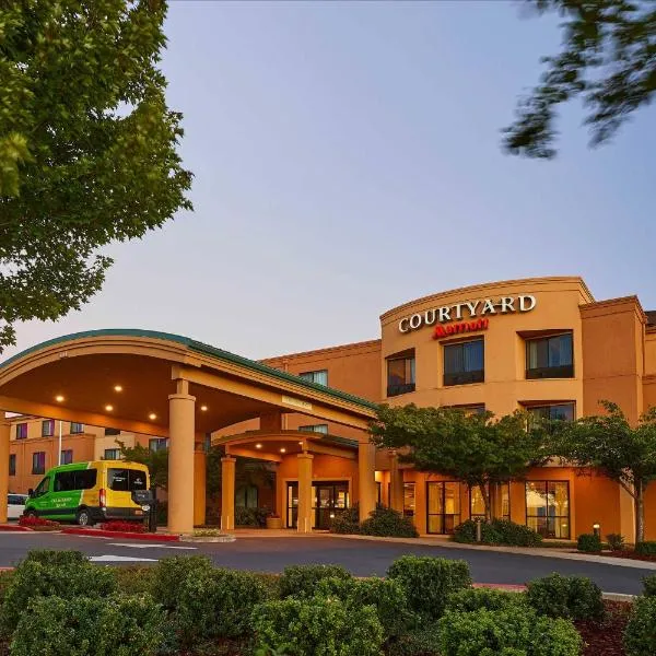 Courtyard Medford Airport, hotel v destinaci Medford