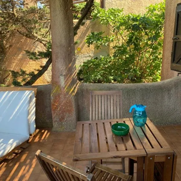 Casetta La Pelosa, hotel in Stintino