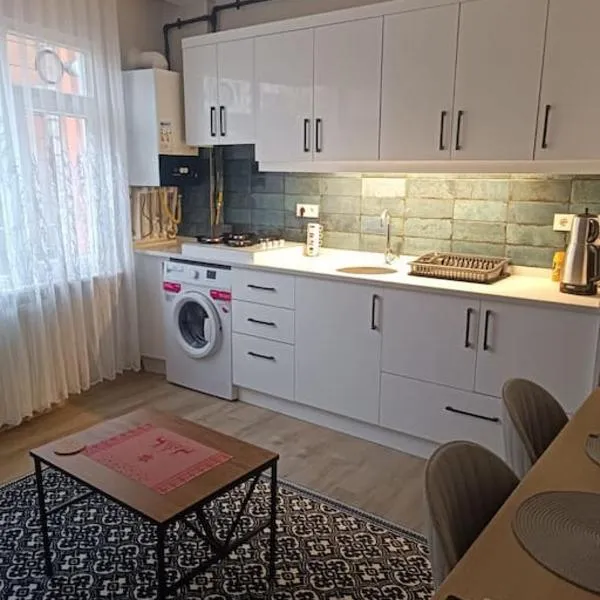 Evinizin Konforunu Yaşayın !, hotel in Istanbul