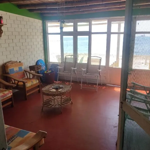 Beach House SantaElena, hotel v destinaci Pisco