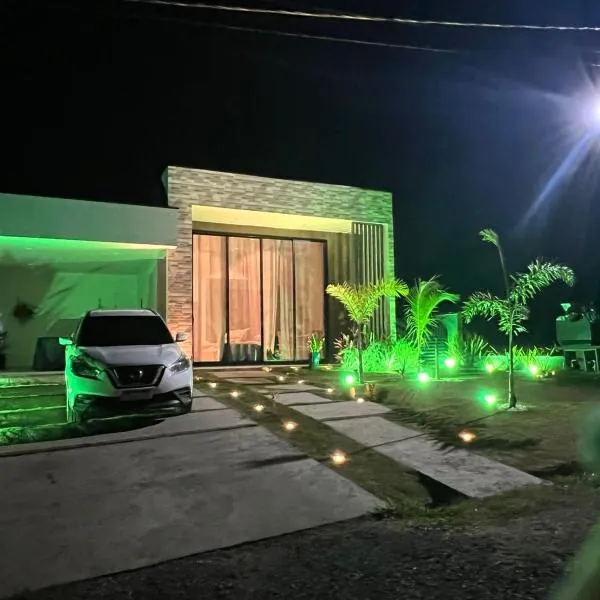 Casa condomínio Ninho Verde l, hotel v destinaci Porangaba