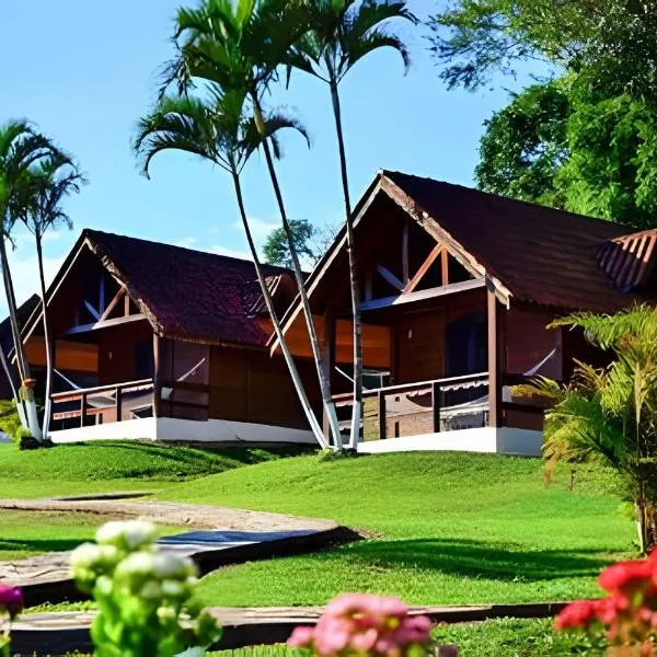 Recanto das Águas - Chalés no meio da Mata Atlântica, hotel v destinaci Eldorado