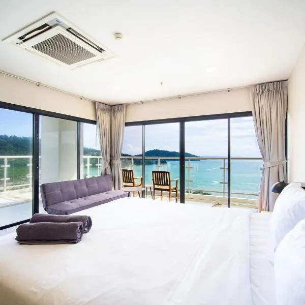 Patong tower Superior Seaview 4BR-2102, hotel in Patong Beach