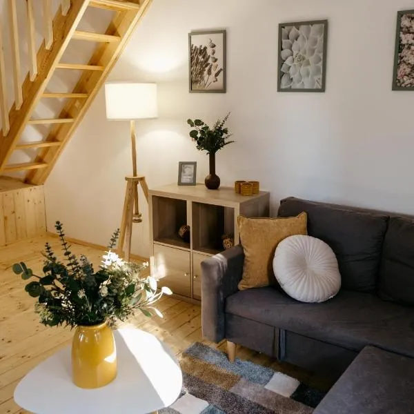 Adeline Apartman, hotel v destinaci Miskolc