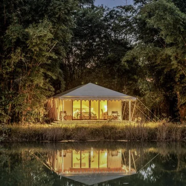 Bagh Villas I Kanha, hotel v destinaci Kanha