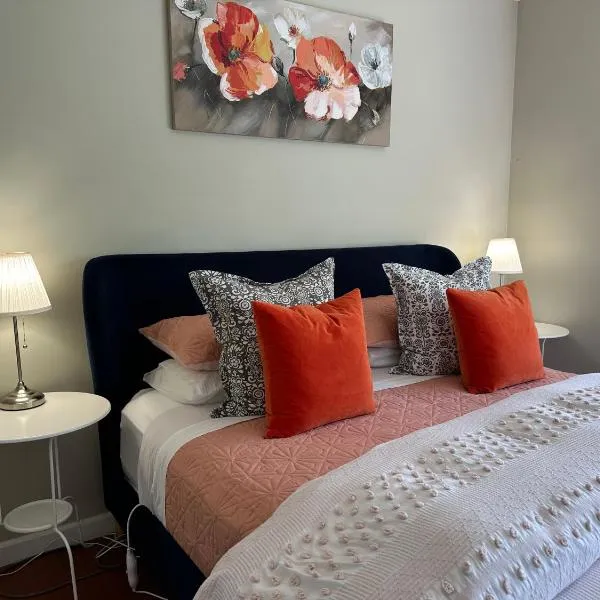 Growse House 2BR, hotel v destinaci Yarram