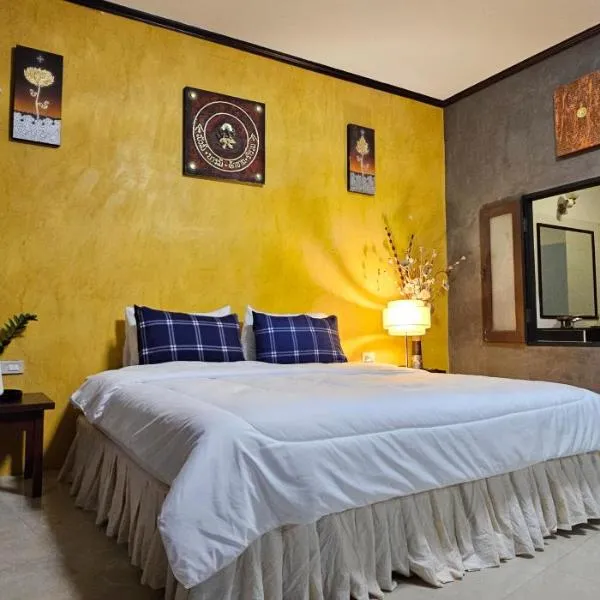 Velanon Phuket, hotel v destinaci Ban Lo Long