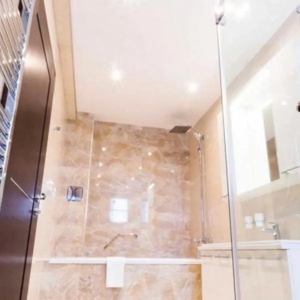 Sofija lux, hotel v destinaci Jagodina