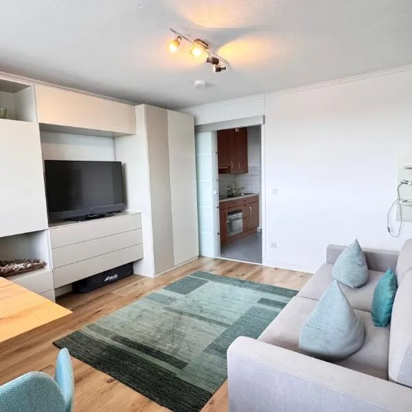 3-46, Haus Sylter Welle, Blick zur Westerländer Innenstadt, hotel v destinaci Westerland