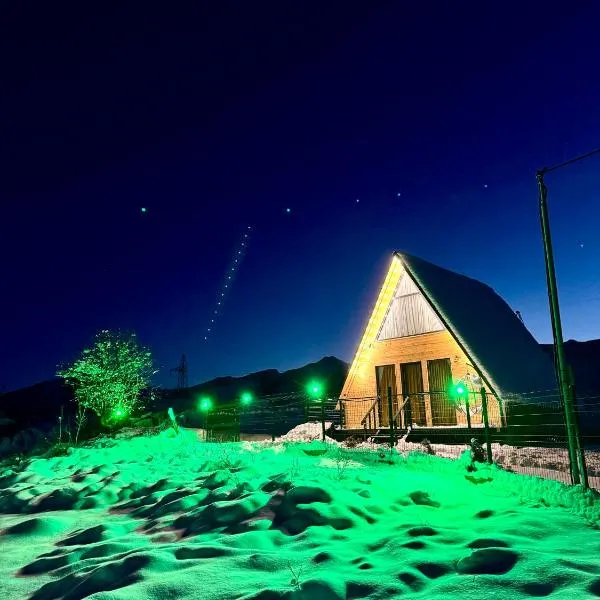 Villa Hillside Gudauri, hotel v destinaci Kʼumlistsʼikhe