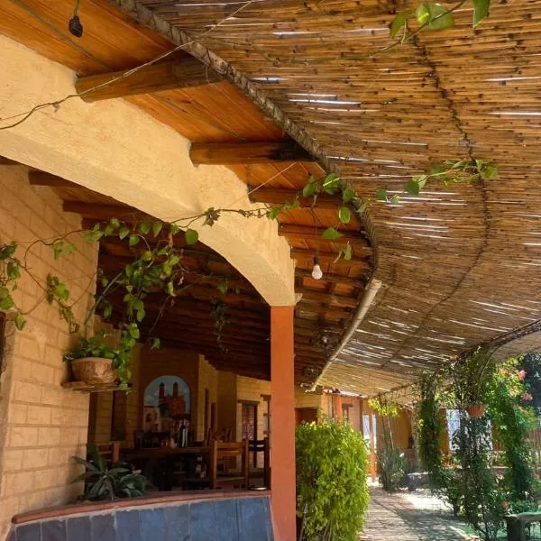 Hotel SPA Campestre Los Adobes, hotel in Taxco de Alarcón