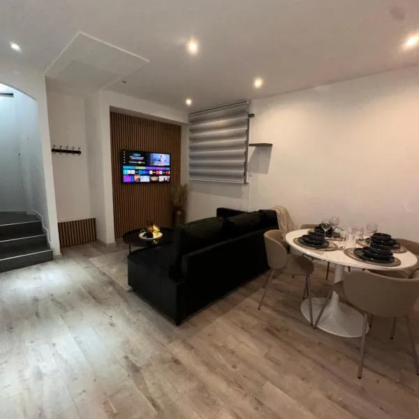 Magnifique logement proche de Colmar Parking Wifi, hotel v destinaci Wintzenheim