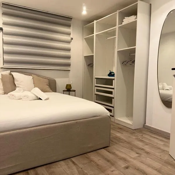 logement indépendant proche Colmar parking wifi, hotel v destinaci Wintzenheim