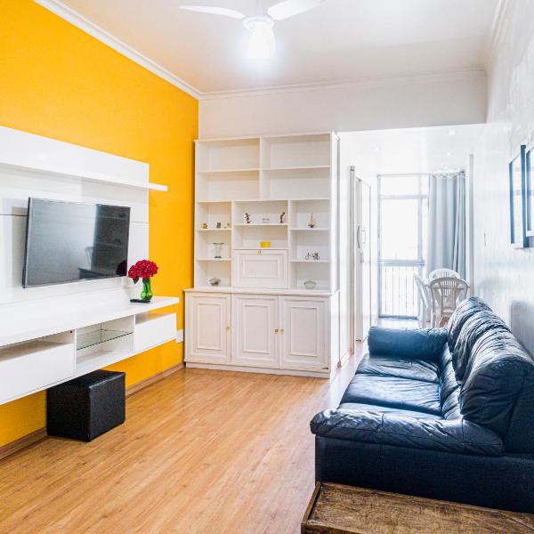 Apartamento completo na praia de Copacabana 02 Quartos com vista lateral mar em andar alto, ar, wifi , netflix, pauloangerami RMVC18 - Foto 2