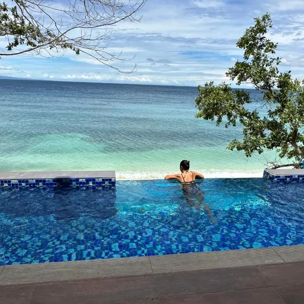 The French Villa-Santander Cebu, hotel v destinaci Santander