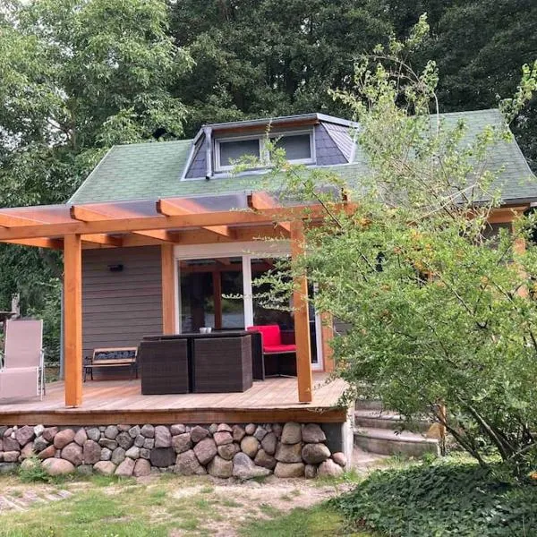 Behagliches Cottage am See,菲爾斯騰貝格的飯店