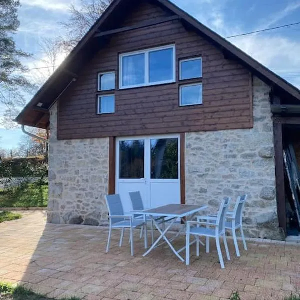 Maison, hotel em Ussel