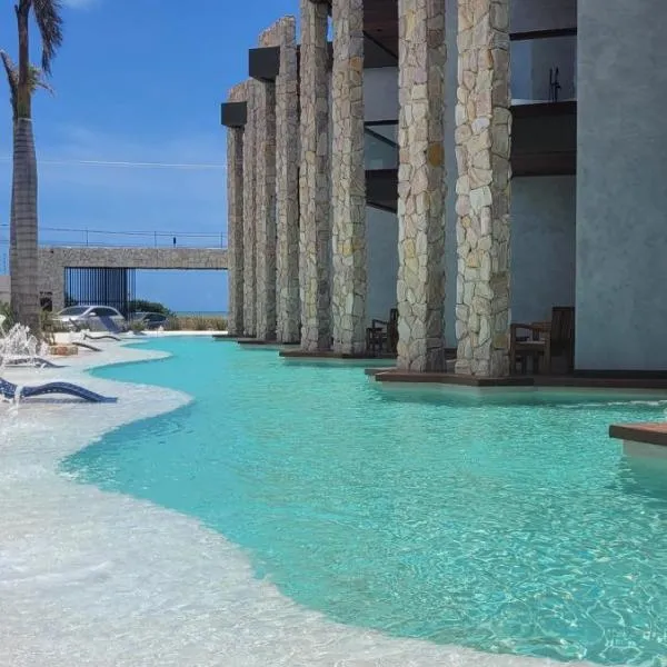 Villa de casas a beira mar piscina praia, hotel in Aracaju