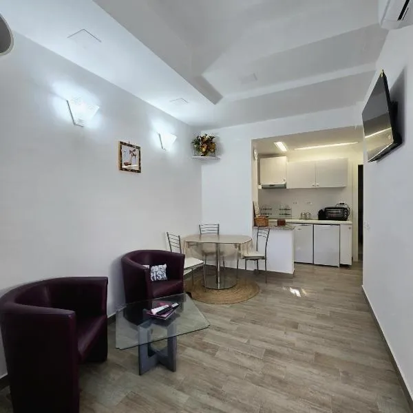 La Casina – hotel w mieście Follonica