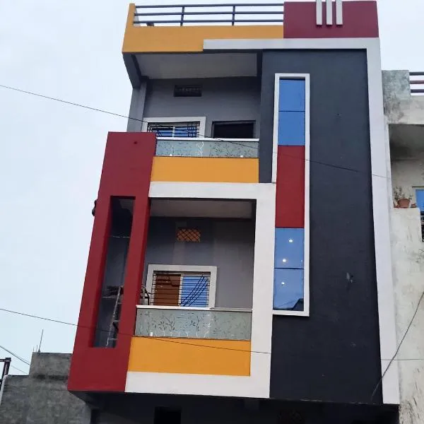Amul home stay, hotel v destinaci Udždžain
