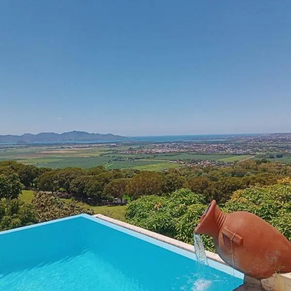 Martinique vue d'exception et piscine, готель у місті Ле-Ламантен