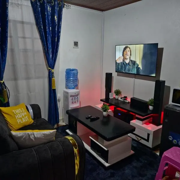 Lukemanbnb Luxury Studio, hotell sihtkohas Voi