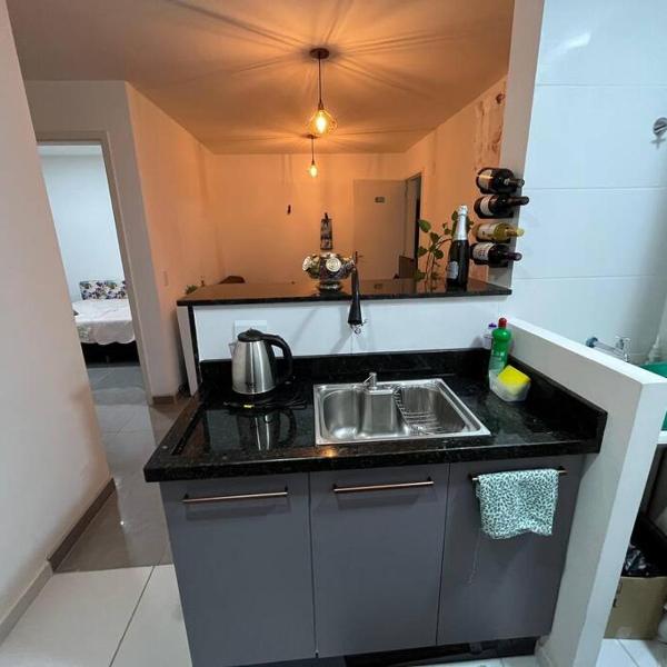 Apartamento Confortável em Campo Largo, Perto de Hospitais, BRs e Outlet City com Lava e Seca - Foto 5
