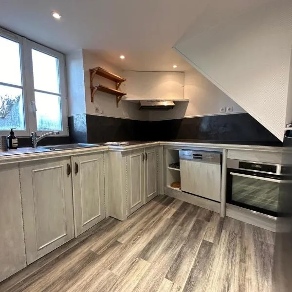 Inoubliable Duplex à Brie-Comte-Robert, hotel en Brie-Comte-Robert