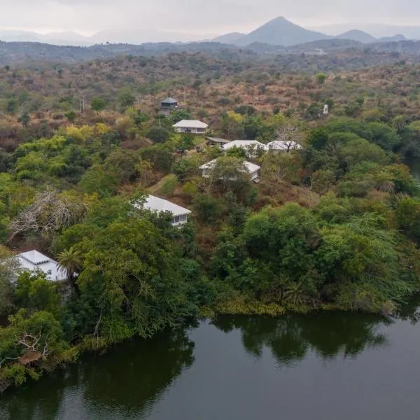 Dera Baghdarrah Nature Retreat Udaipur, hotel Udaipurban